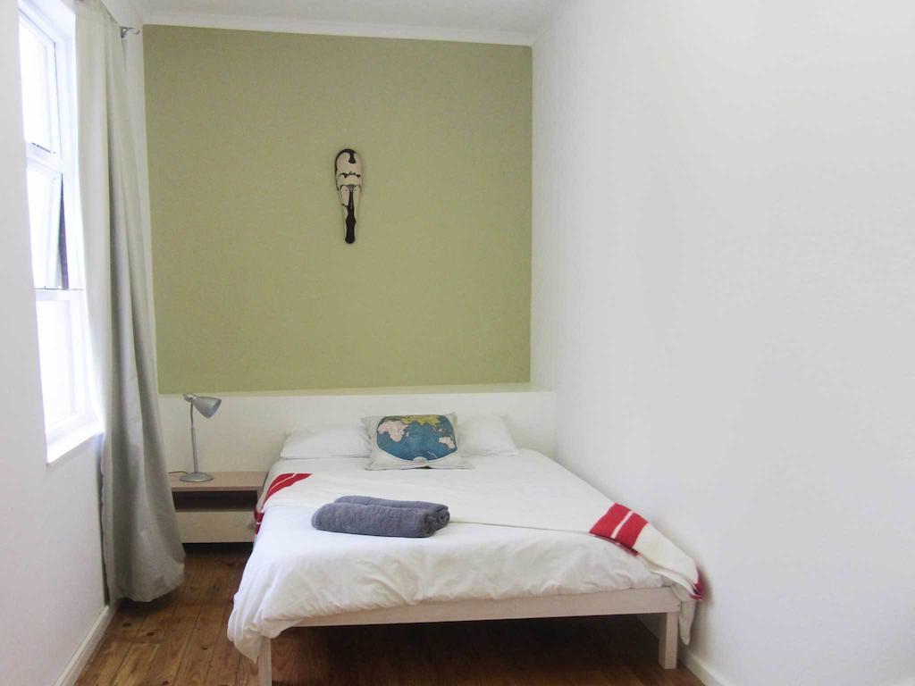 Observatory Backpackers Hostel Кейптаун Стая снимка